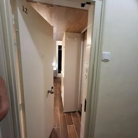 Studio 9m2 Champs Elysees Arc De Triomphe75008 * Paris