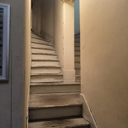 Studio 9m2 Champs Elysees Arc De Triomphe75008