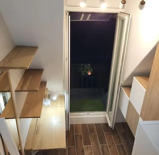 Apartment Studio 9m2 Champs Elysees Arc De Triomphe75008 *