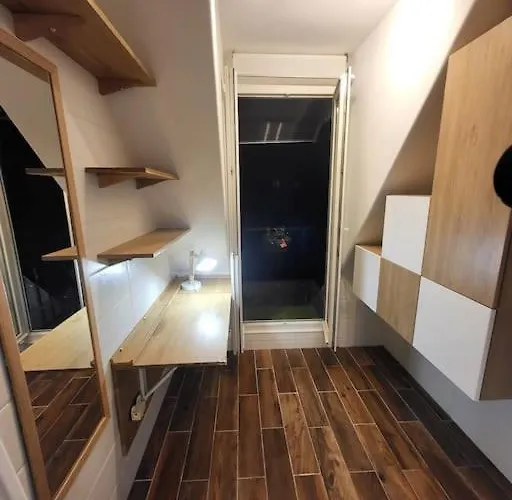 Studio 9m2 Champs Elysees Arc De Triomphe75008 *