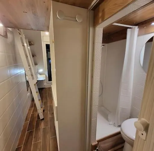 Apartament Studio 9m2 Champs Elysees Arc De Triomphe75008 *