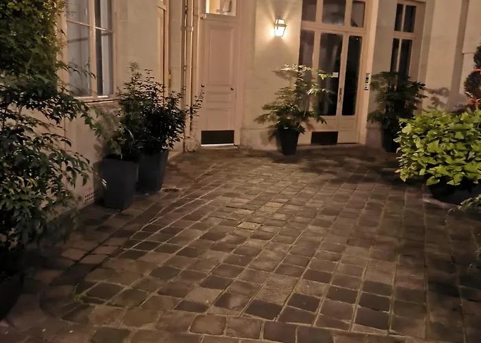 Studio 9m2 Champs Elysees Arc De Triomphe75008 Apartment