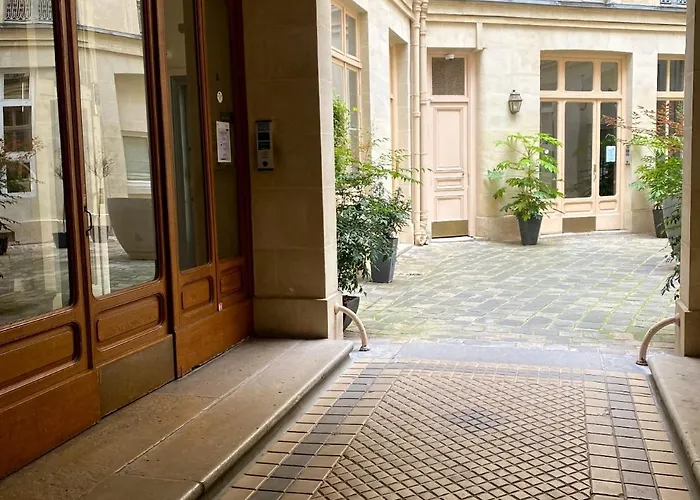 Studio 9m2 Champs Elysees Arc De Triomphe75008 Apartment *