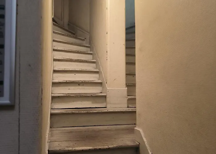 Studio 9m2 Champs Elysees Arc De Triomphe75008